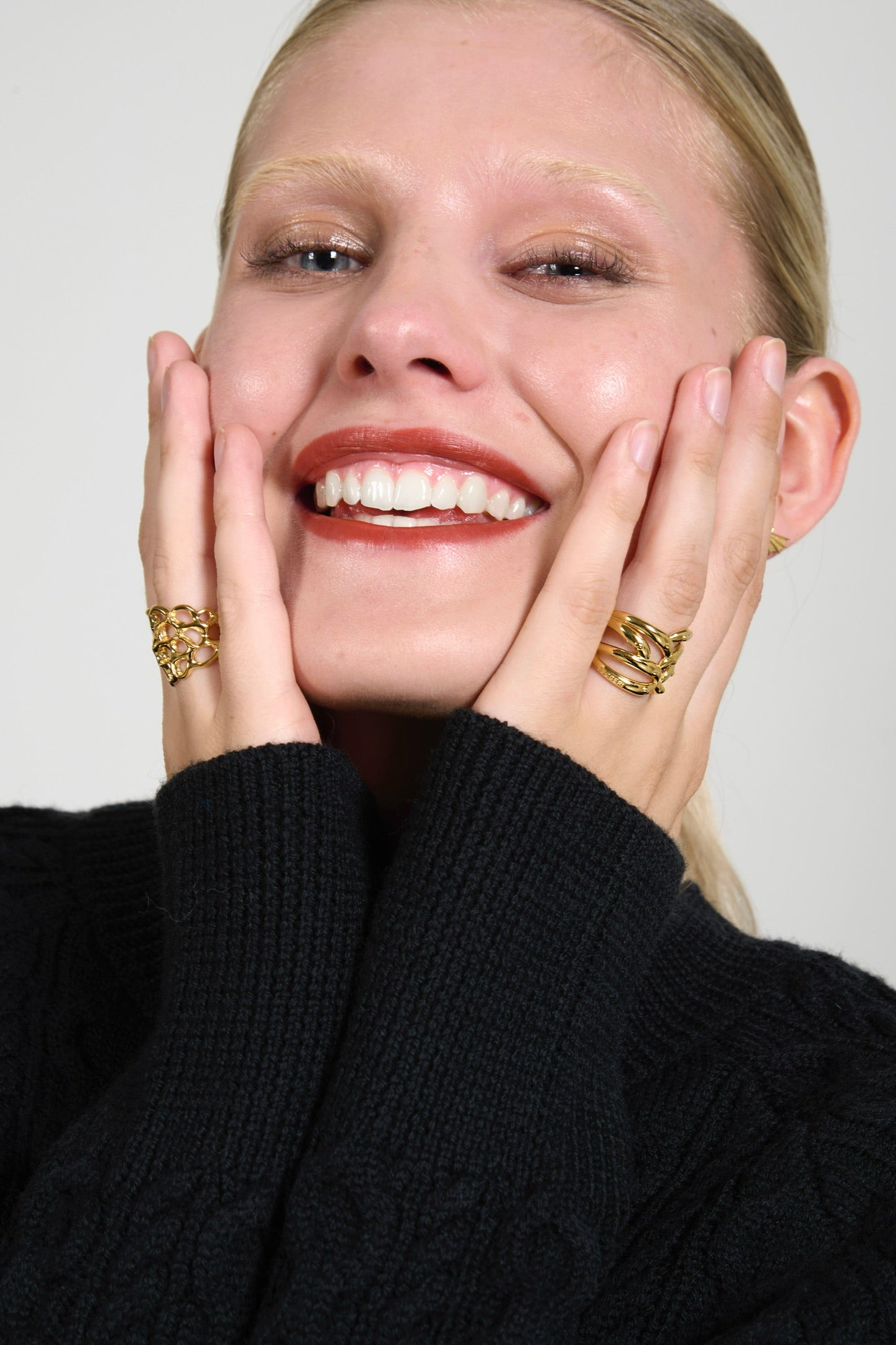 Astra Coral Ring