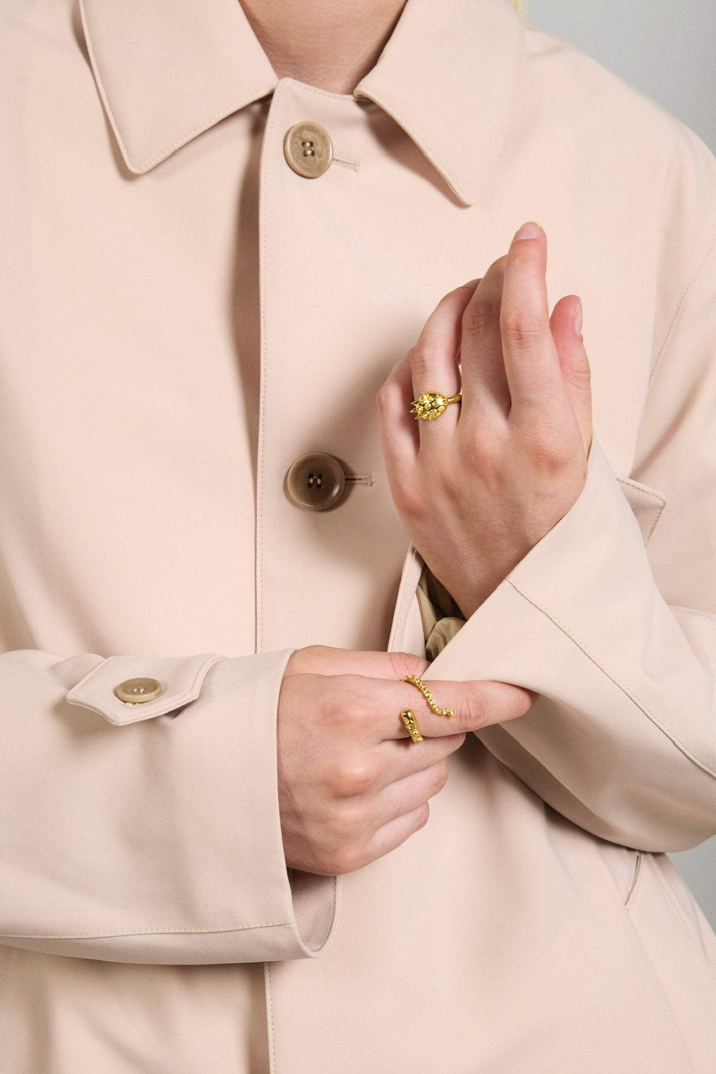 Ahinos Spike Ring