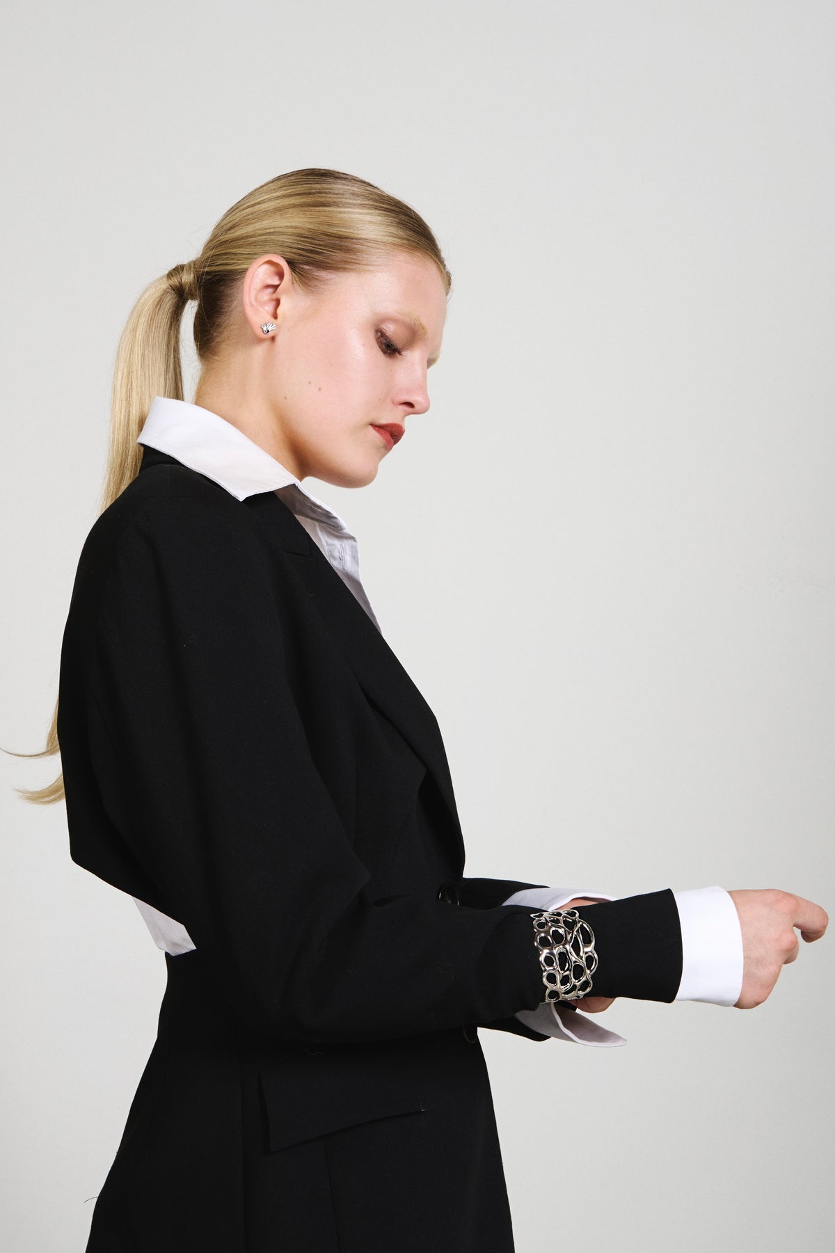 Feggeri Astra Sterling Silver Starfish Cuff Bracelet worn by a model